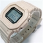 Casio G-SHOCK 粉橘色大理石紋太陽能女士數碼手錶 GMS-S5600RT-4