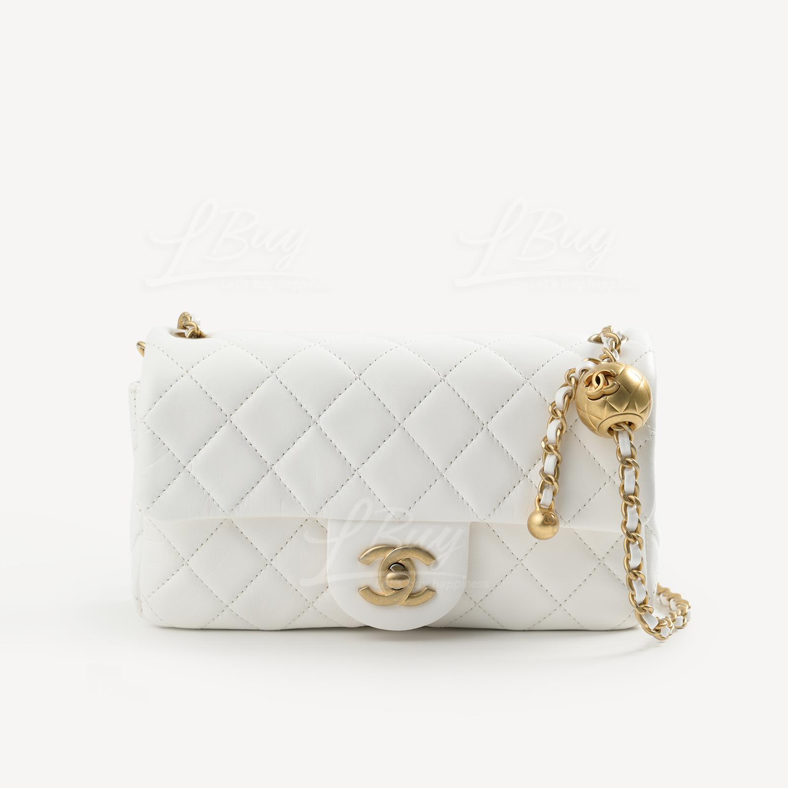 Chanel Flap Bag White 20cm AS1787