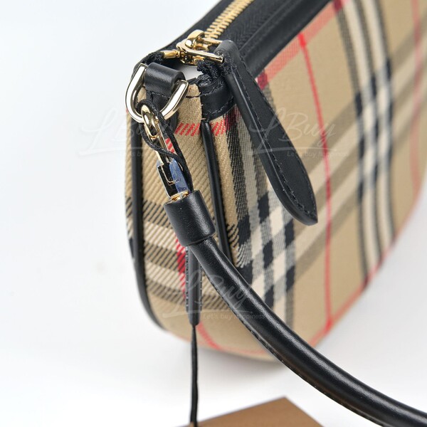 Burberry classic shoulder outlet bag