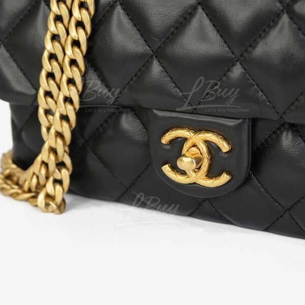 CHANEL-Chanel Adjustable Gold Lock Gold Chain Black 22cm Flap Bag AS3393