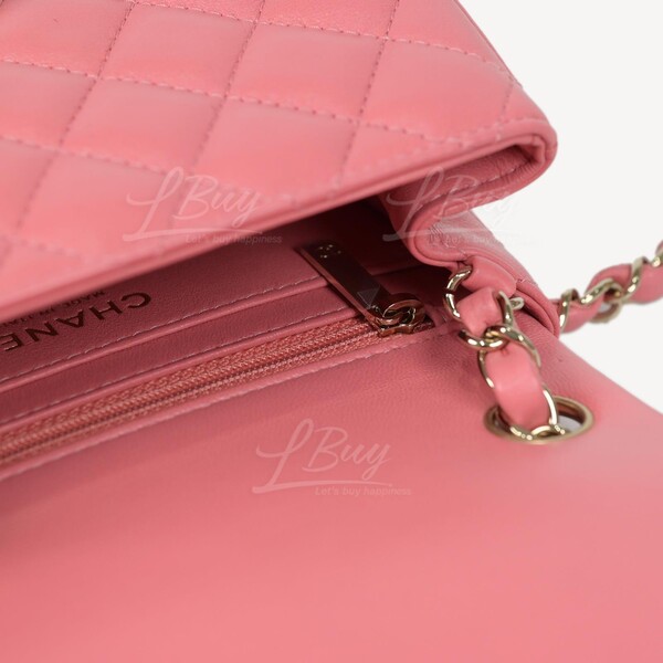 CHANEL-Chanel Classic Flap Bag Pink 17cm A35200