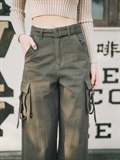  Strappy Flap Cargo Pants 