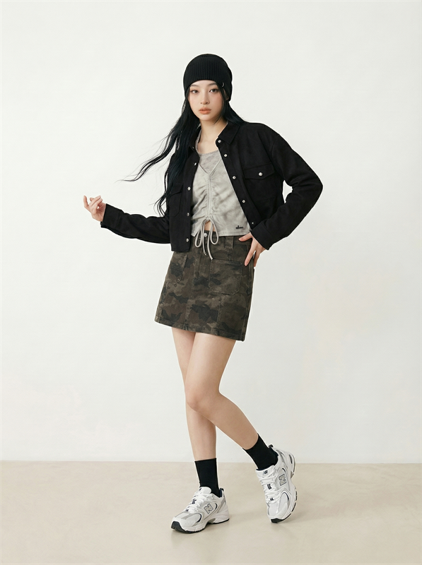 Deco Snap Button Suede Shirt