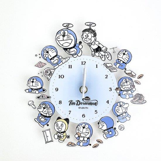 多啦A梦亚加力挂钟
