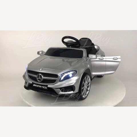 Mercedes Benz GLA-45 AMG