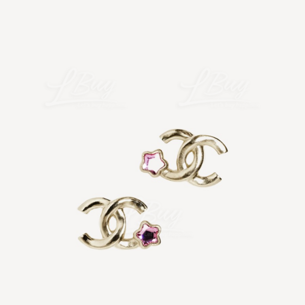 可愛いスター☆【 CHANEL 】シャネル CCロゴ ピアス 贈り物にも プチハートがカワイイ☆【CHANEL】シャネル CCロゴ ピアス