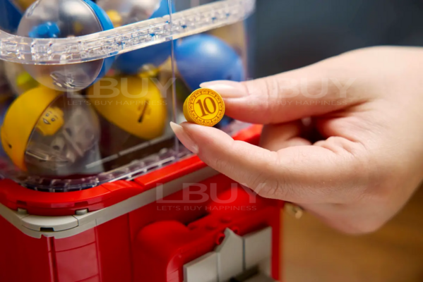 Candy Dispenser Lego LEGO-LEGO 21358 Ideas Minifigure - Main Image